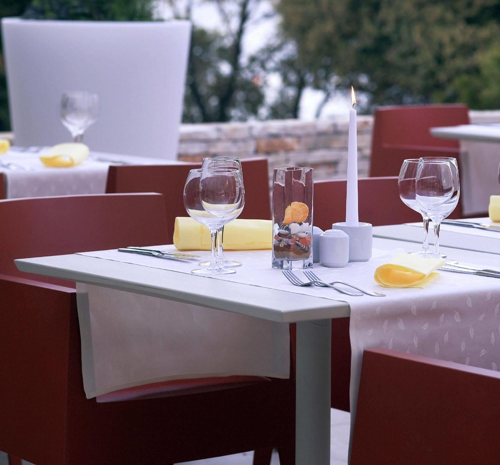 Lanterna Resort Tar-Vabriga Ngoại thất bức ảnh