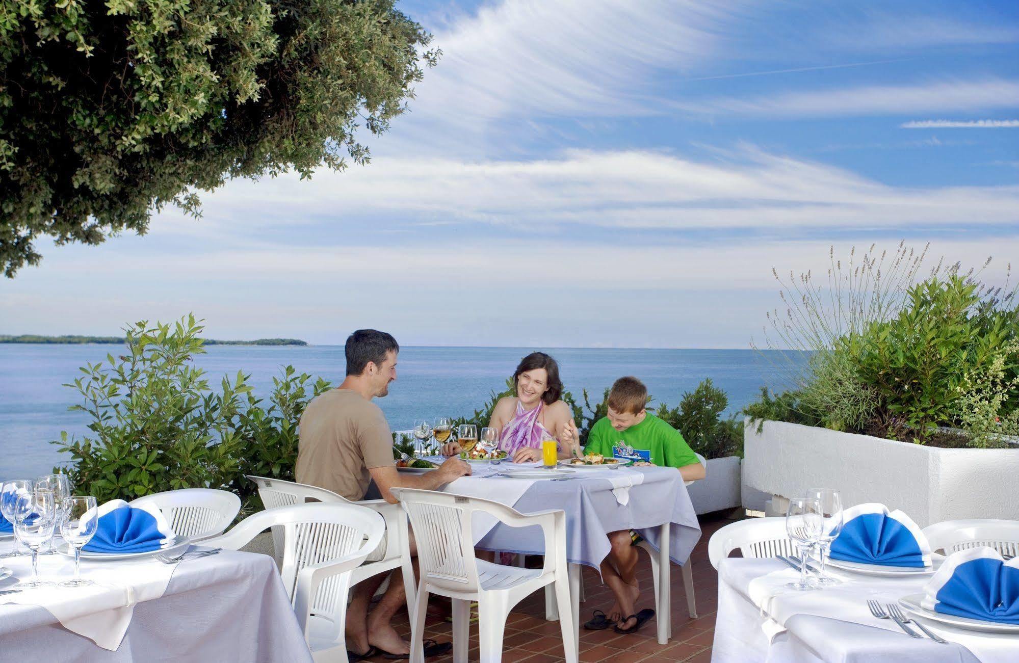 Lanterna Resort Tar-Vabriga Ngoại thất bức ảnh